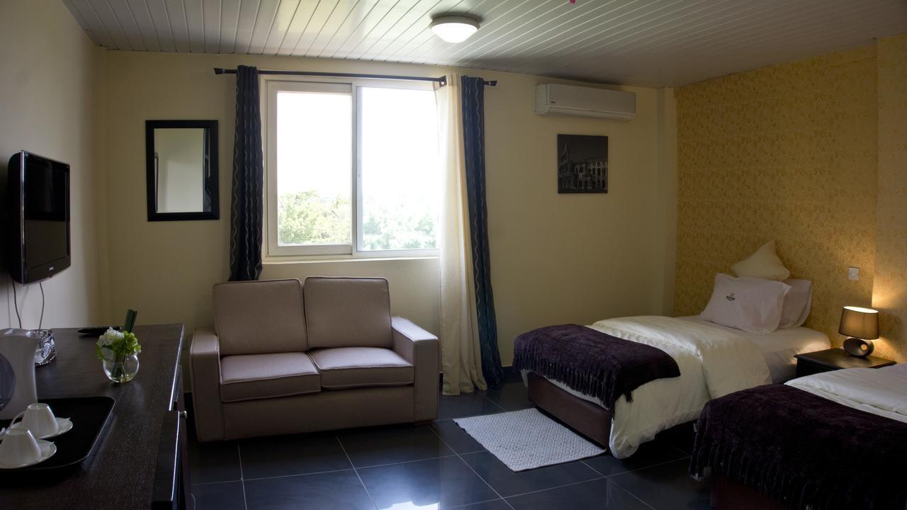 M Suites Hotel Accra Exteriér fotografie